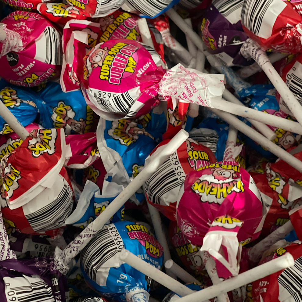 Warhead Super Sour BubbleGum Pops Eat Sweet Lollies